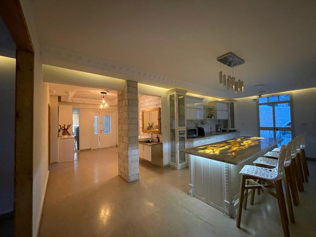 Diamond Luxury Apartment - ไฮฟา ภายนอก รูปภาพ